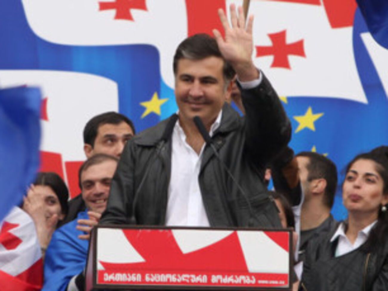 Порошенко: Украинские военные&nbsp;прилагают невероятные усилия для надежного удержания линии соприкосновения