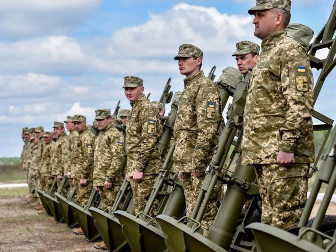 Порошенко передал украинской армии новое вооружение