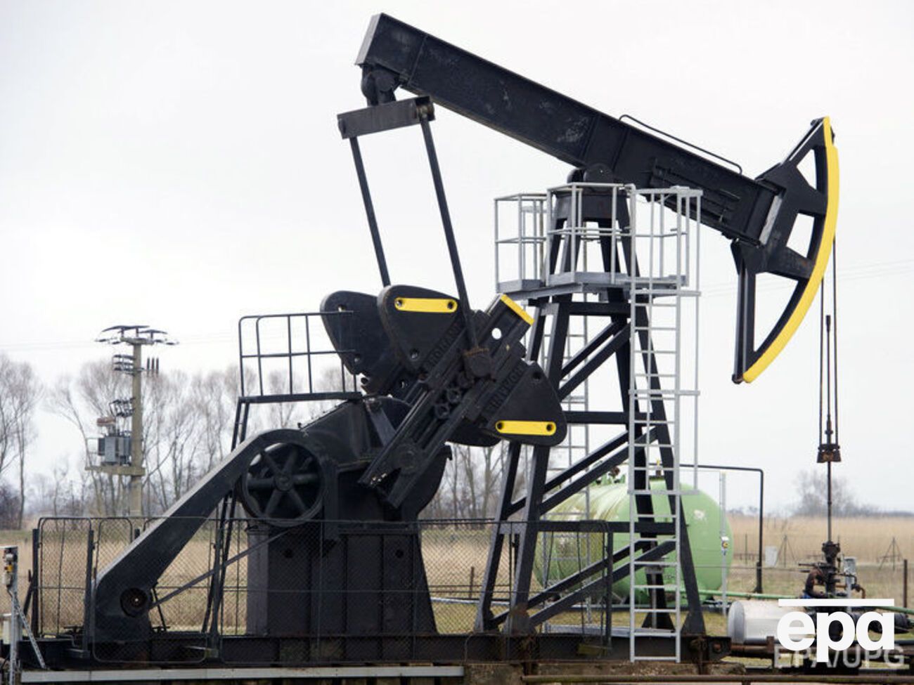 Открытие нового месторождения нефти в Украине стало следствием обработки материалов поискового бурения