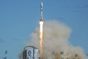 Запуск ракеты по техническим причинам перенесли на сутки