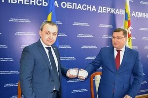 Ровенскую область возглавил Муляренко (слева)