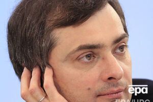 Сурков приедет на Донбасс с деньгами