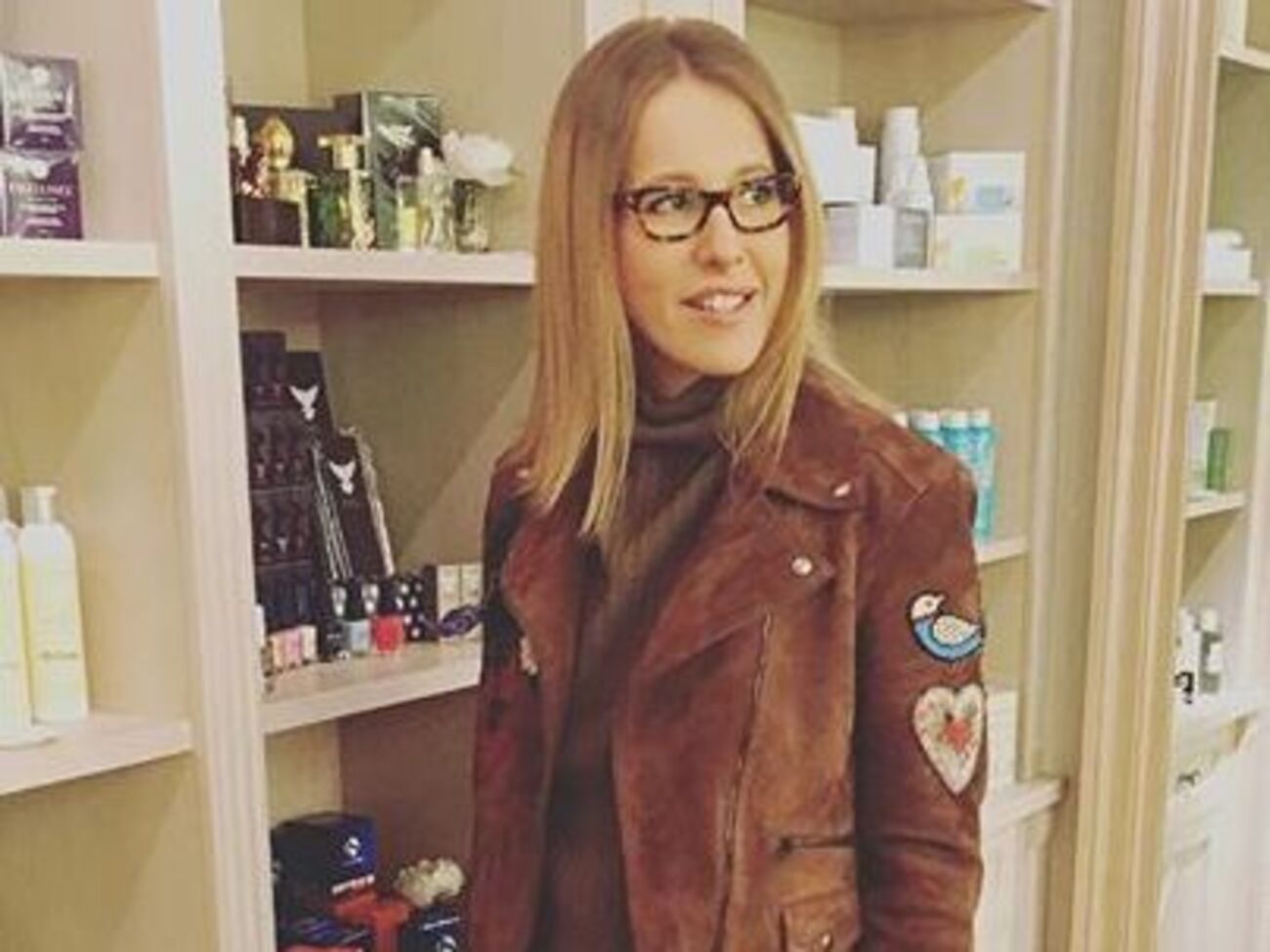 Собчак:&nbsp;Я, конечно, доехала на велосипеде, не развалилась, но зачем вообще куда-то приезжать, если в итоге ты потный, грязный и весь в саже?!