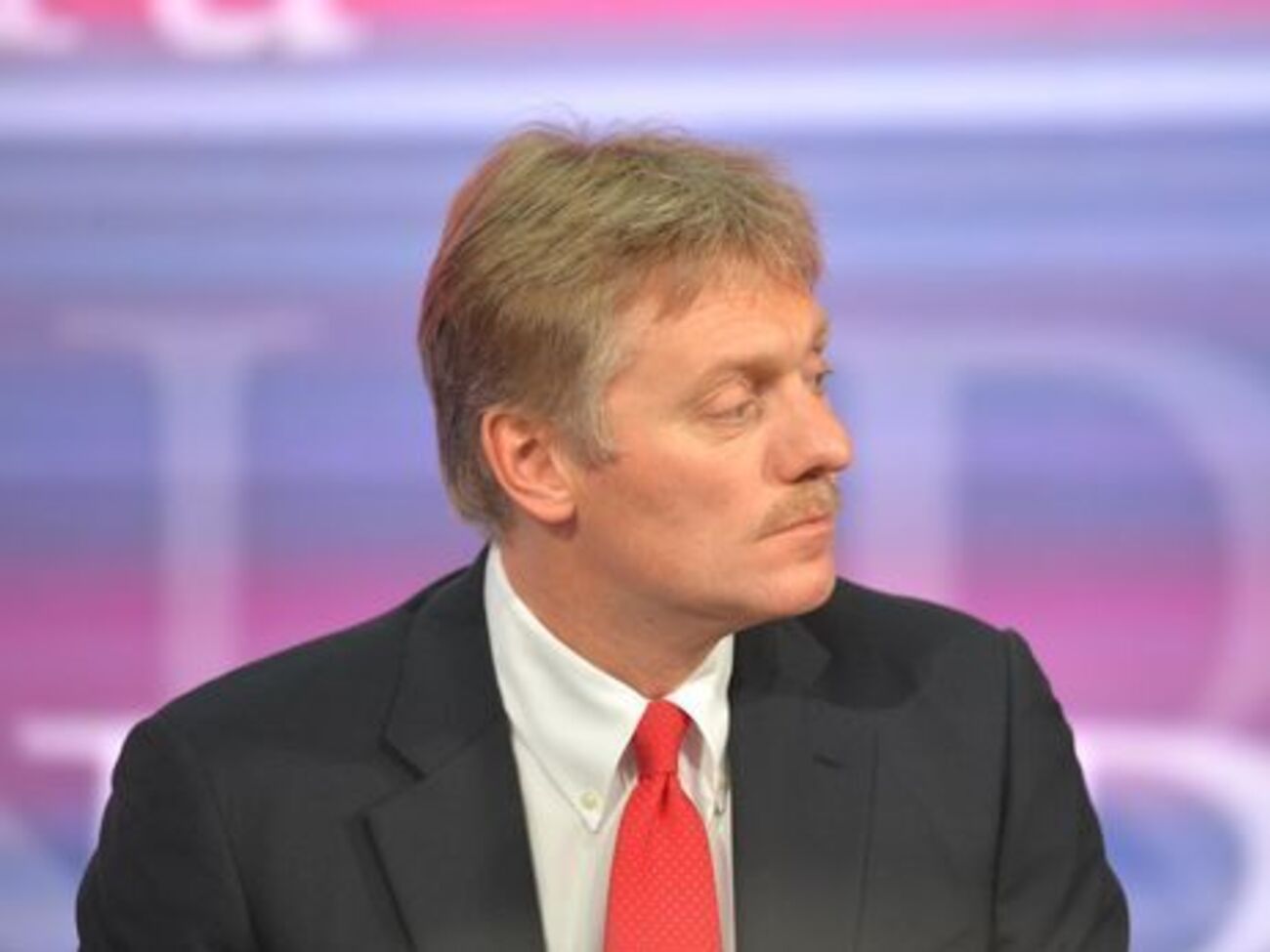 Дмитрий Песков: Transparency International не занимается выдачей гражданства РФ