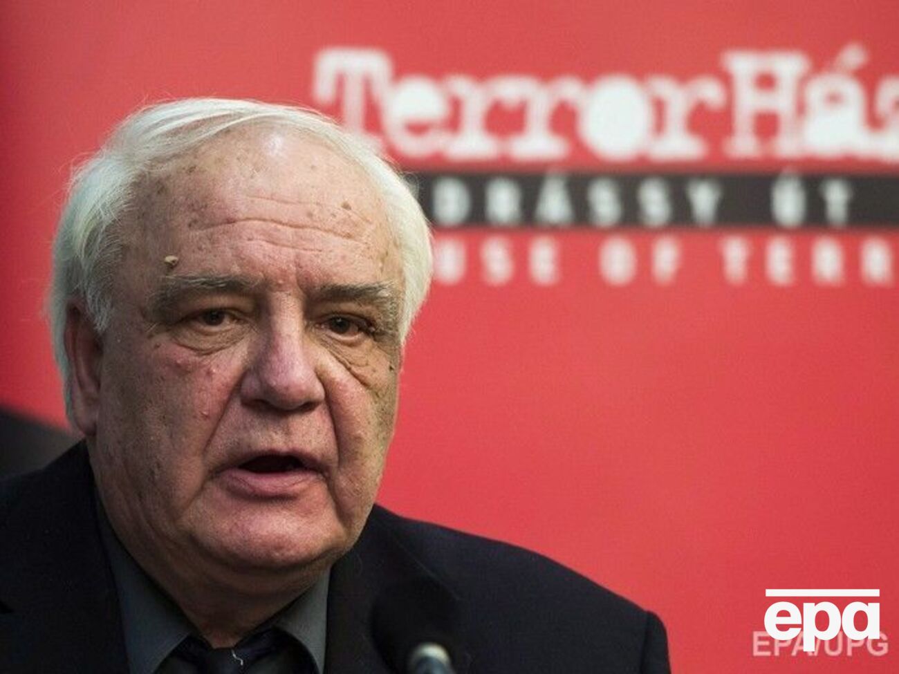 Буковский продолжает голодовку