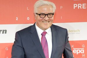 Штайнмайер призвал соблюдать договоренности о "пасхальном мире"