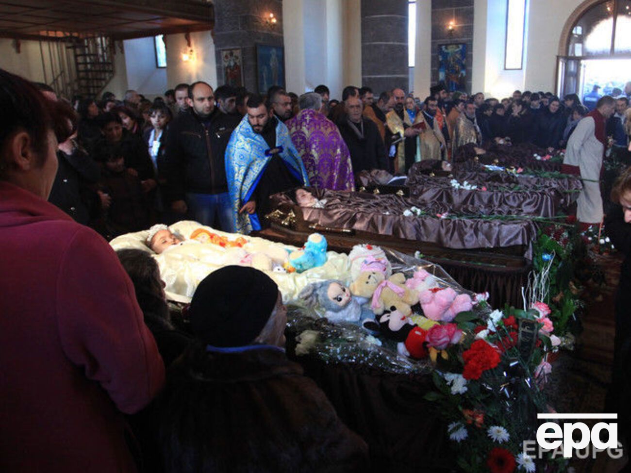 Убийство семьи Аветисянов в 2015 году вызвало серию антироссийских протестов в Гюмри