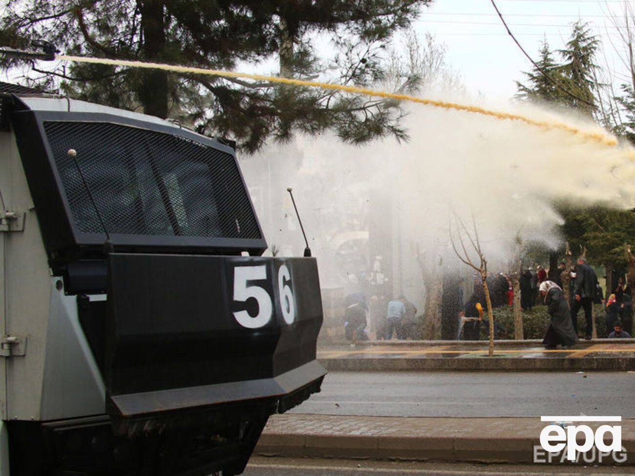 На юго-востоке Турции продолжается противостояние властей с курдами