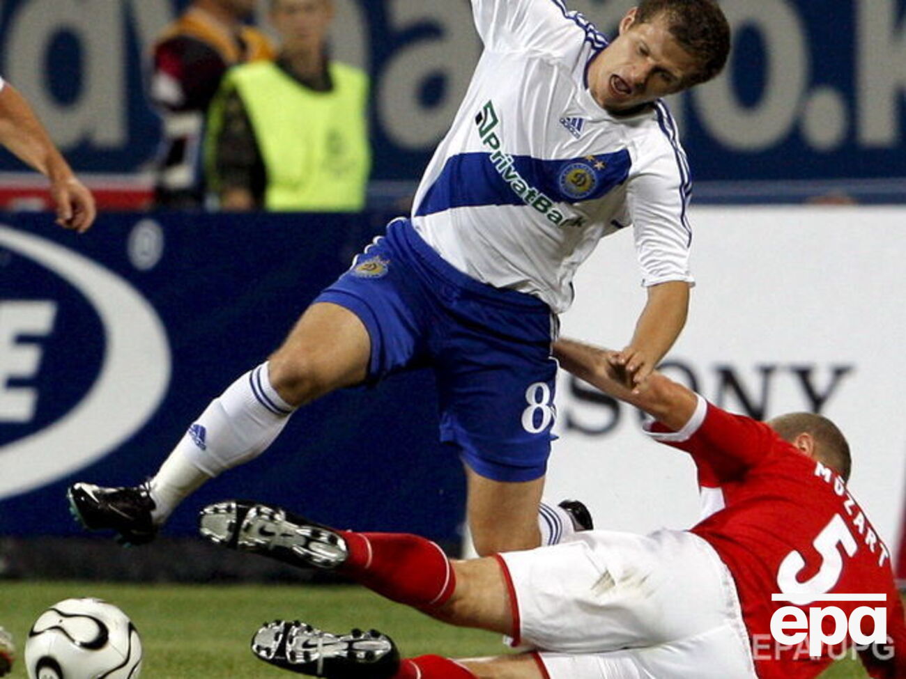 Алиев в футболке киевского "Динамо"