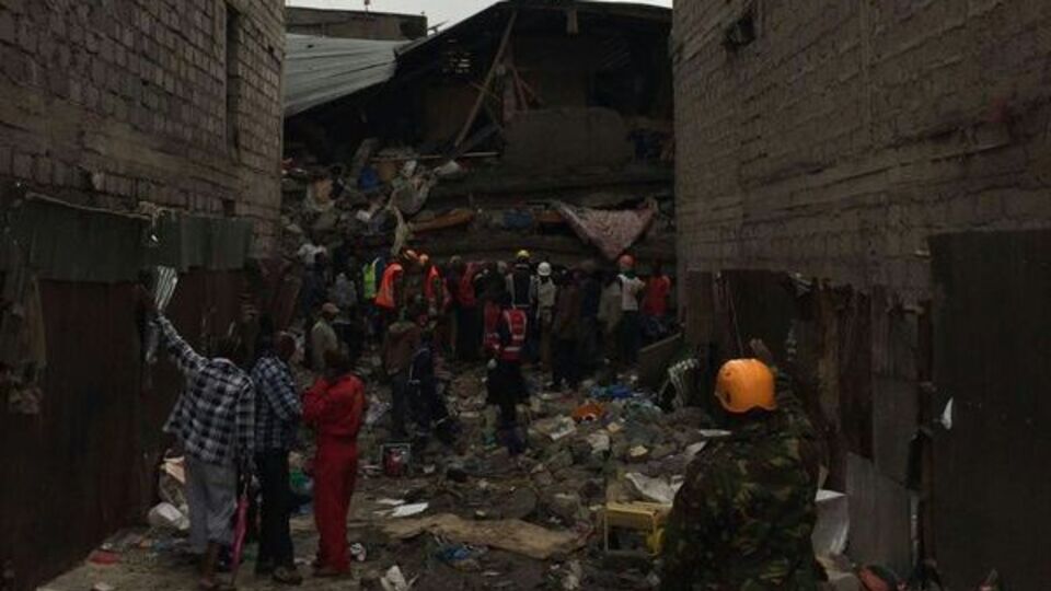 Развалины жилого дома в Найроби