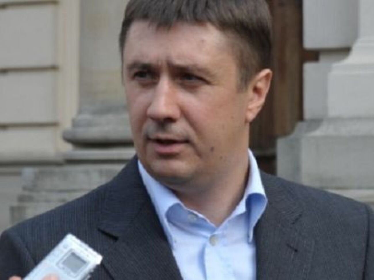 Кириленко заподозрил организаторов конкурса в поддержке аннексии Крыма