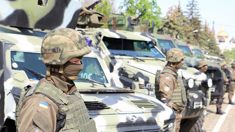 400 нацгвардейцев провели смотр на Куликовом поле в Одессе. Фоторепортаж