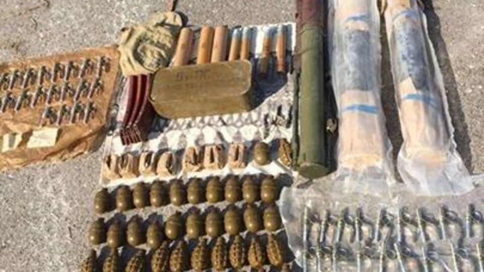 Под Одессой правоохранители нашли тайник с оружием и боеприпасами