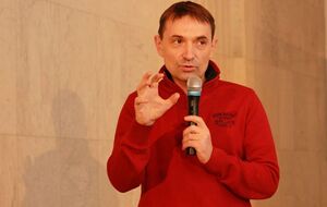 Гайдай: Вопрос федерализации даже бы не стоял, если бы чиновники занимались своими прямыми обязанностями