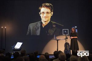 Сноуден прокомментировал офшорный скандал