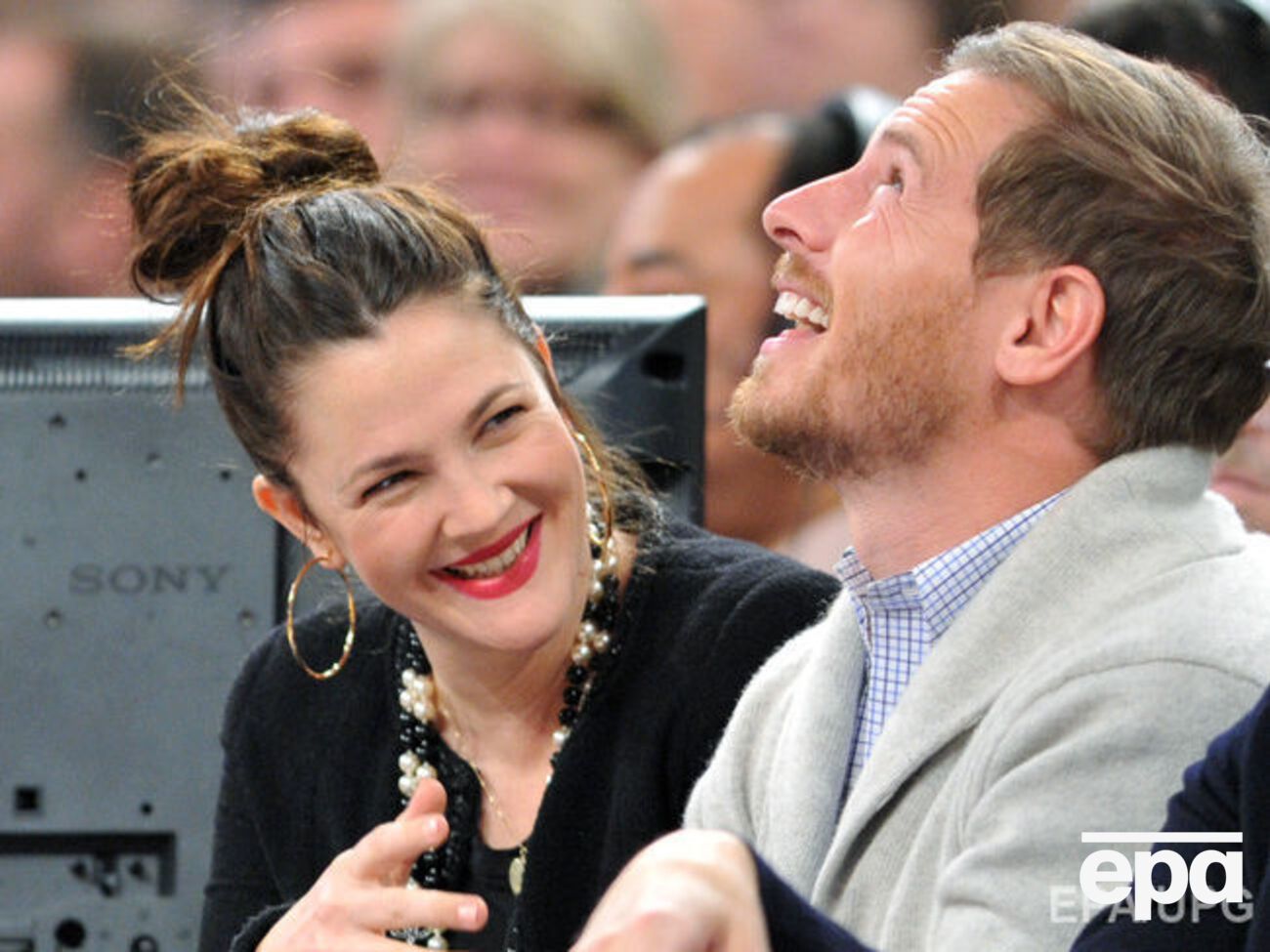 У Бэрримор и Коупелмена есть двое детей