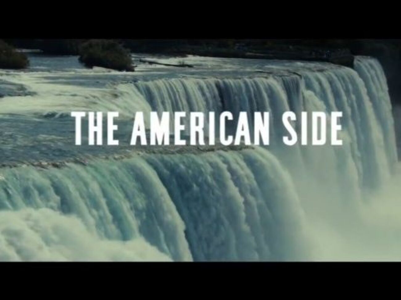 Главный герой расследует убийство, связанное со смертью Теслы