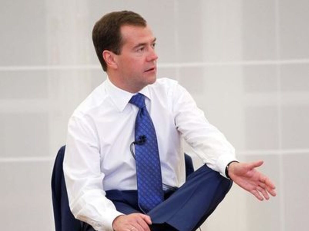 Медведев считает, что в Украине нет промышленности