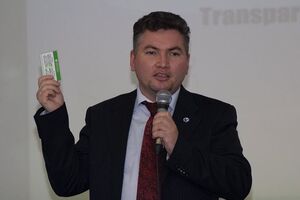 Хмара: Порошенко не выводит активы из Украины, он планировал оформить продажу своей компании через заграничный офшор