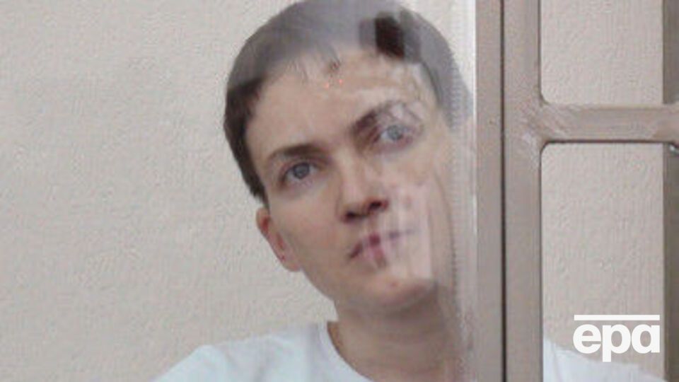 Савченко пьет только воду