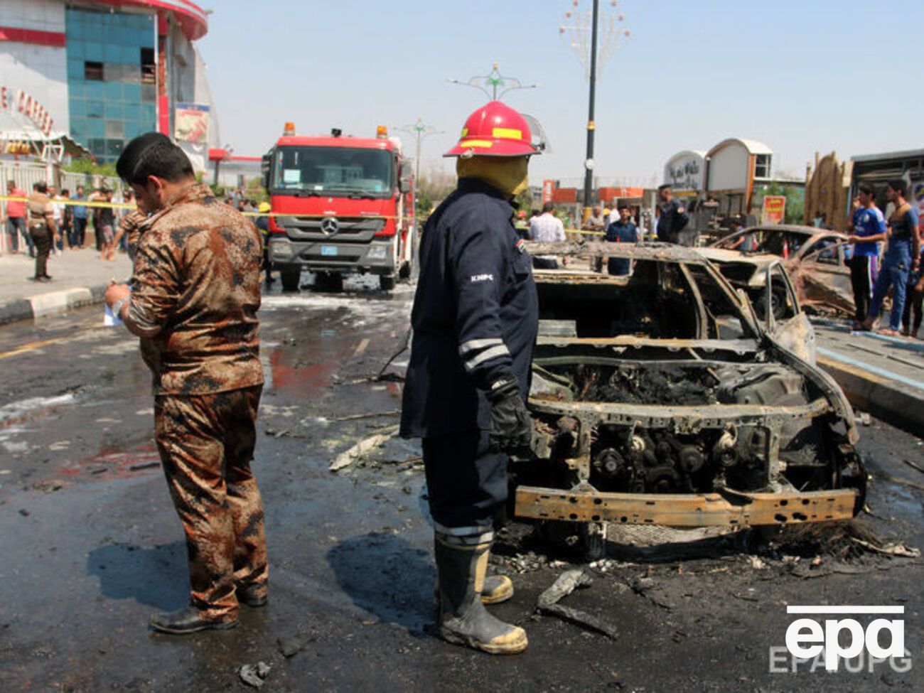 Взорванный автомобиль в Басре