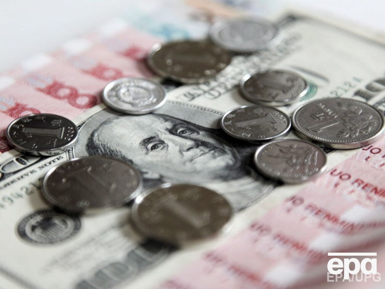 Нацбанк установил курс валют на 5 апреля