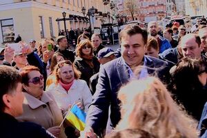 Саакашвили на митинге обвинил Стоянова в вымогательствах