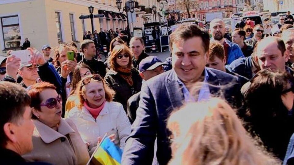 Саакашвили на митинге обвинил Стоянова в вымогательствах