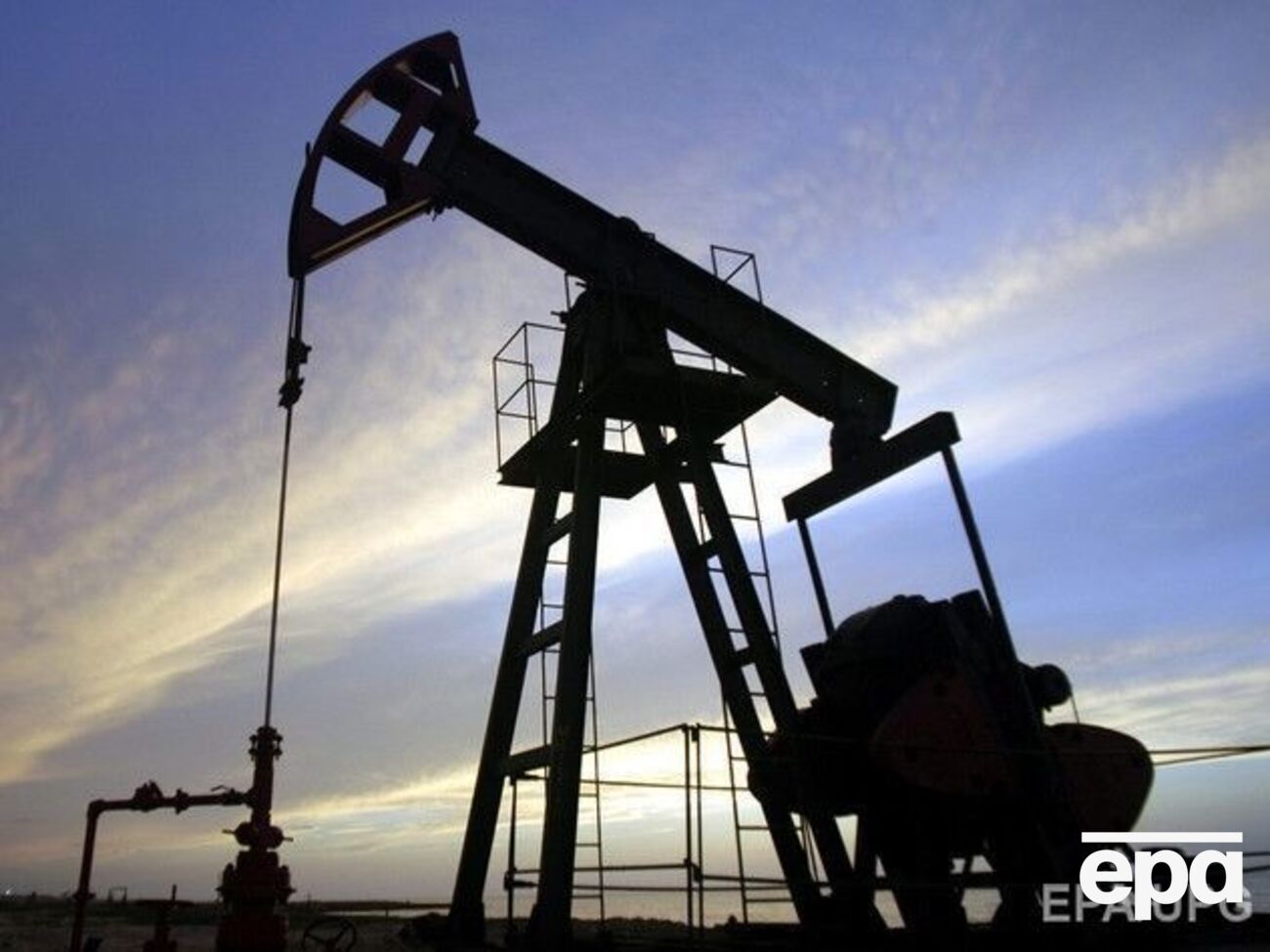 Цена на нефть падает