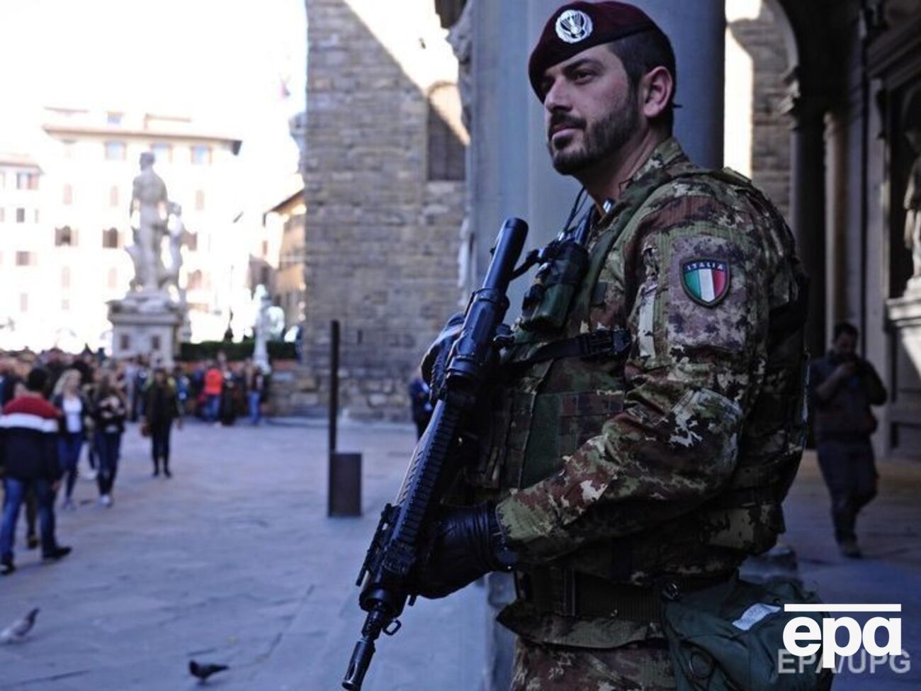 Хиам заявил, что боевики готовят атаки в Европе с применением химического оружия