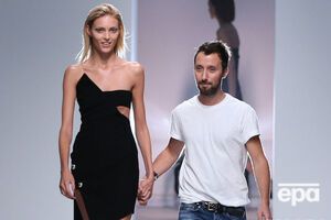 Ваккарелло (справа) представит первую коллекцию для Yves Saint Laurent в октябре 2016 года