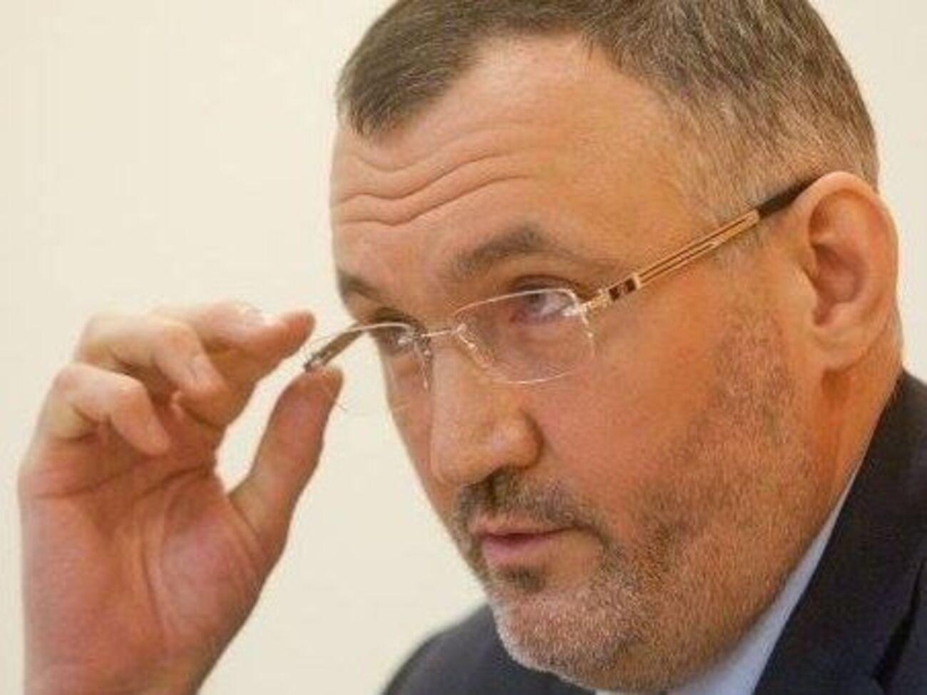 В этот раз Кузьмин участвует в судебном процессе не как прокурор