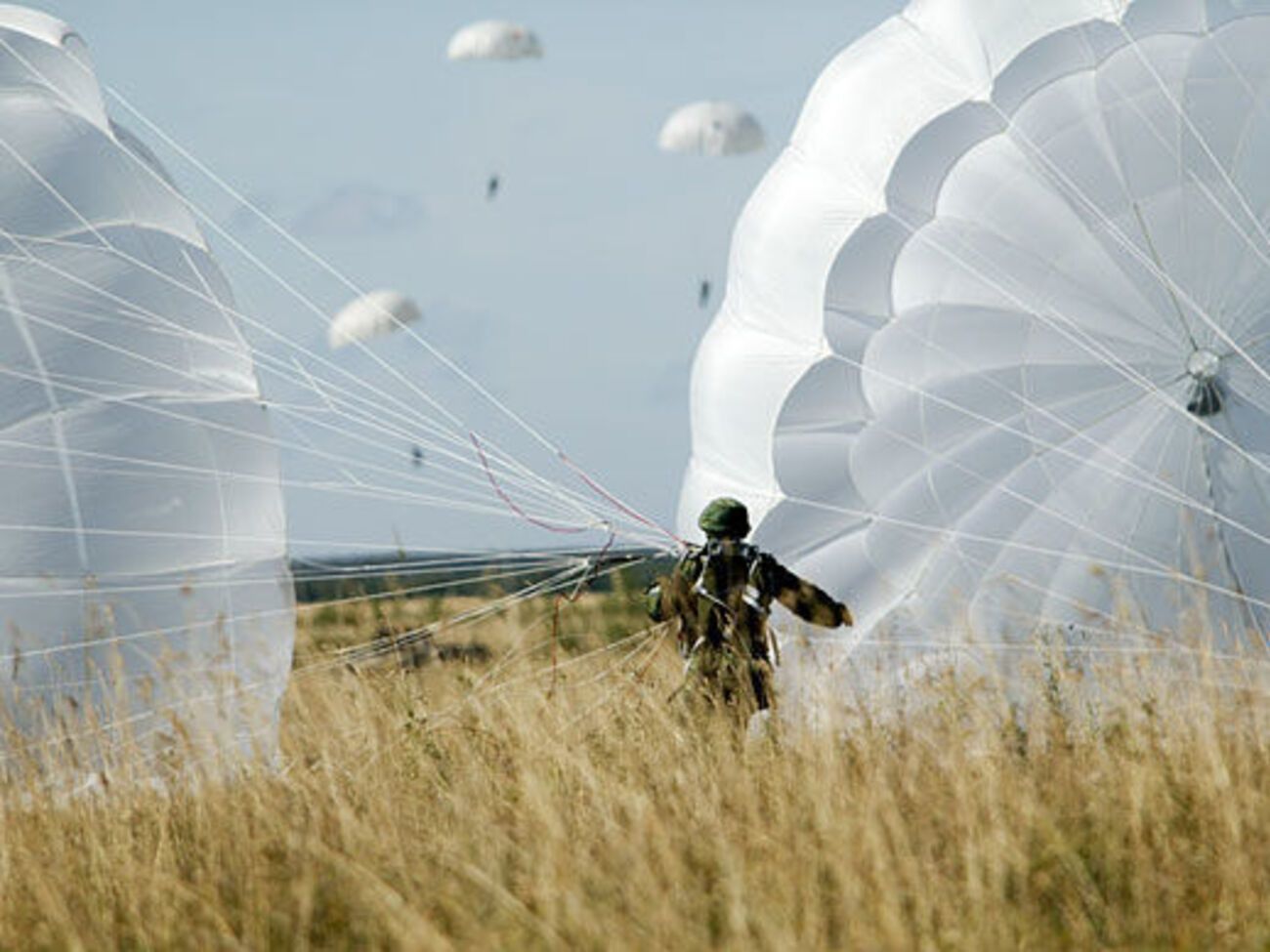 Разведка рассказала о российских учениях в Крыму