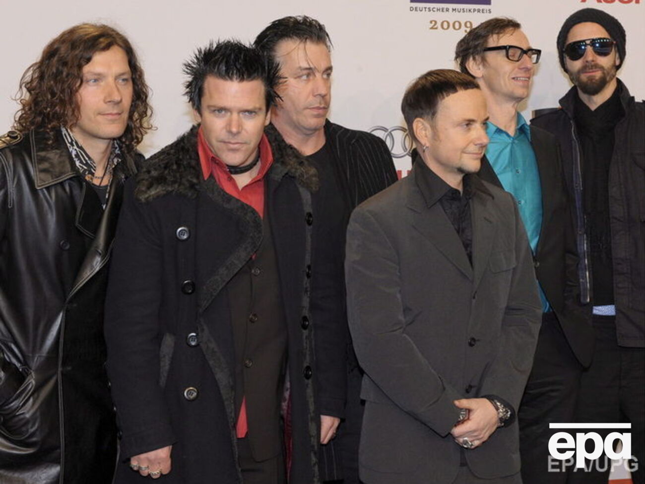 Rammstein рассчитывают получить деньги через суд