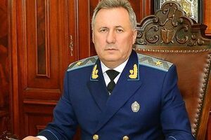При Януковиче Стоянов был заместителем прокурора Николаевской и Киевской областей