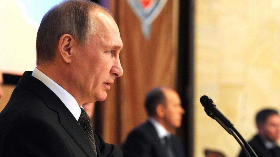 На чем в WikiLeaks основывают свои выводы о нацеленности офшорного скандала на Путина, не объясняется