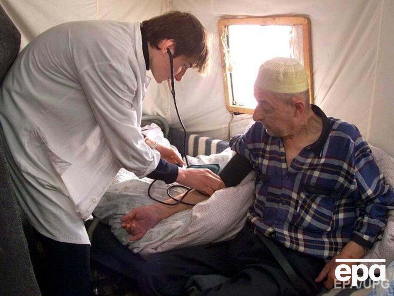 Пожилых россиян хотят пускать к врачу только с разрешения фельдшера или медсестры