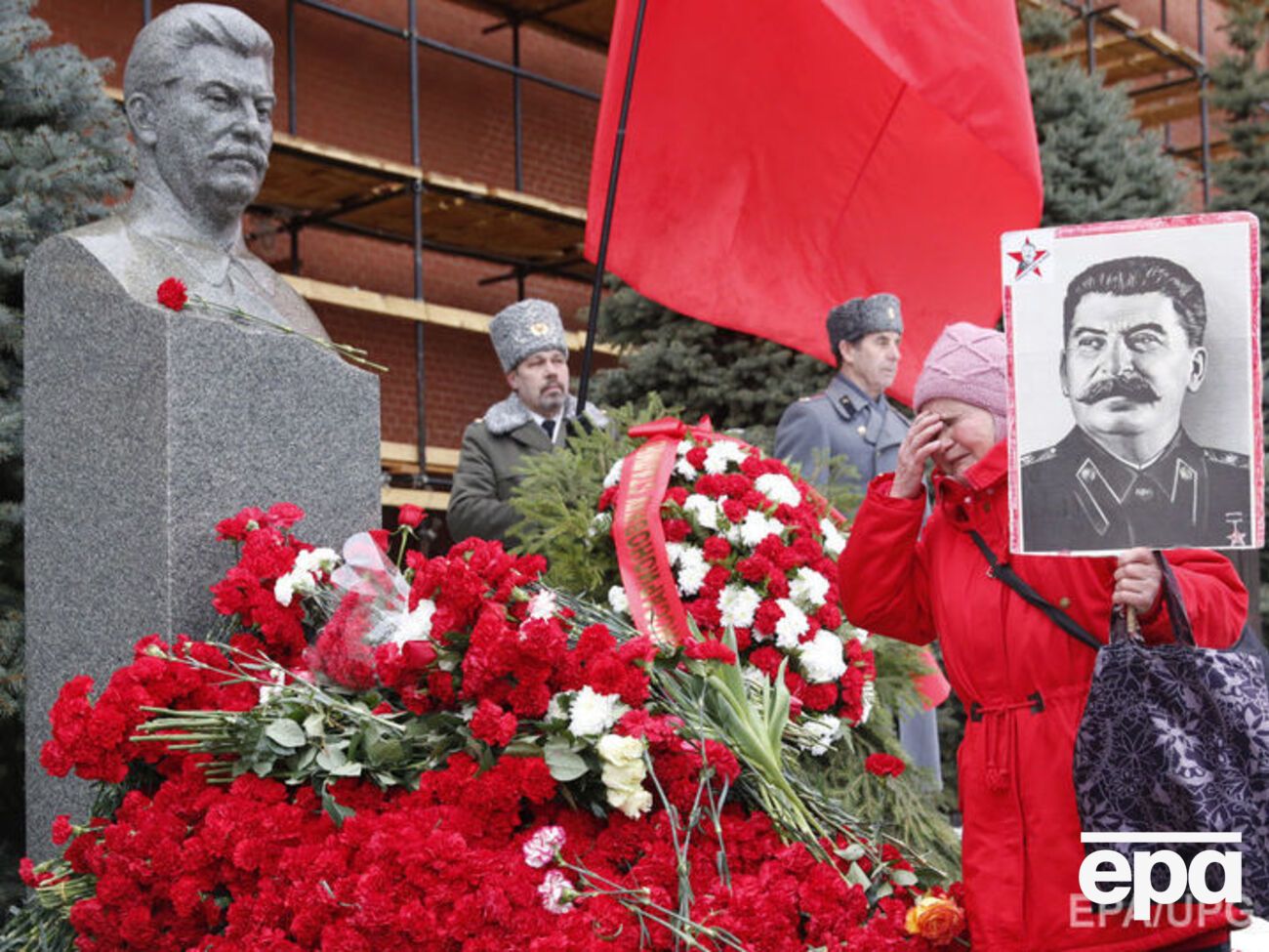 Лоза:&nbsp;На меня наехали все эти сталинисты: "Как ты можешь?" А так могу