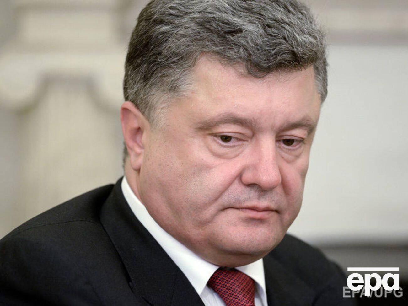 Скандал с офшорами вызвал новую волну критики в адрес Порошенко