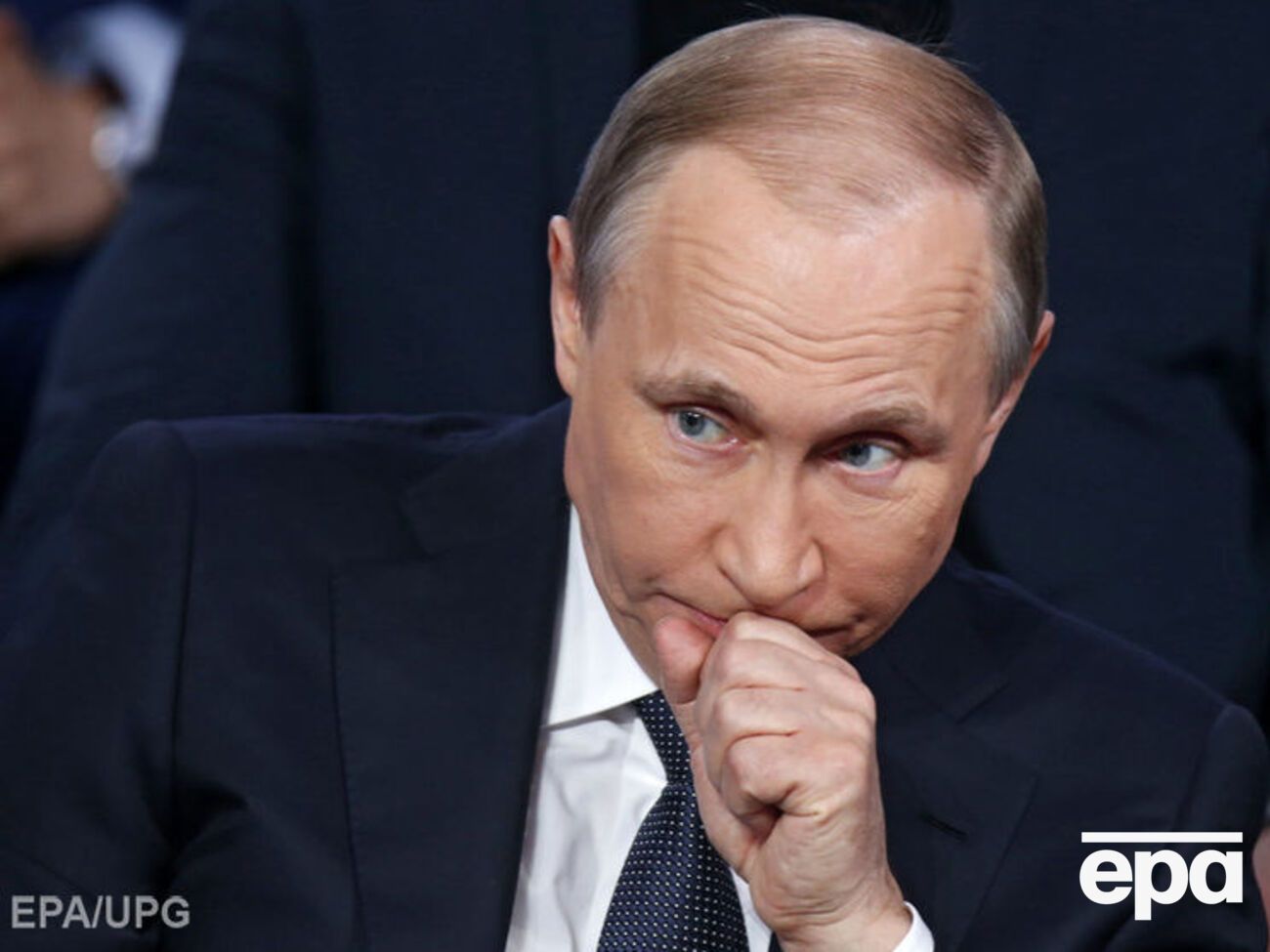 Путин обязан направить отзыв на заявление и обеспечить явку своего представителя на предварительное судебное заседание