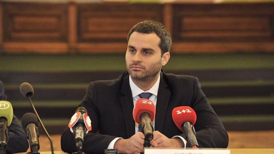 Сагайдак отметил, что его декларация практически не отличается от прошлогодней