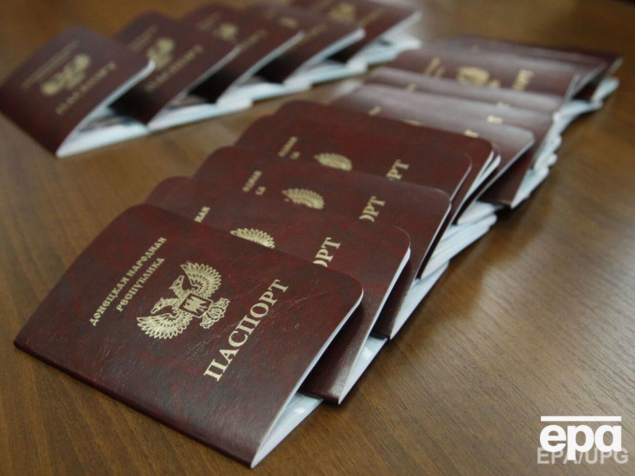 Террористы проводят для детей уроки политинформации