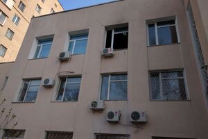 Журналисты сообщают, что кабинет сгорел полностью