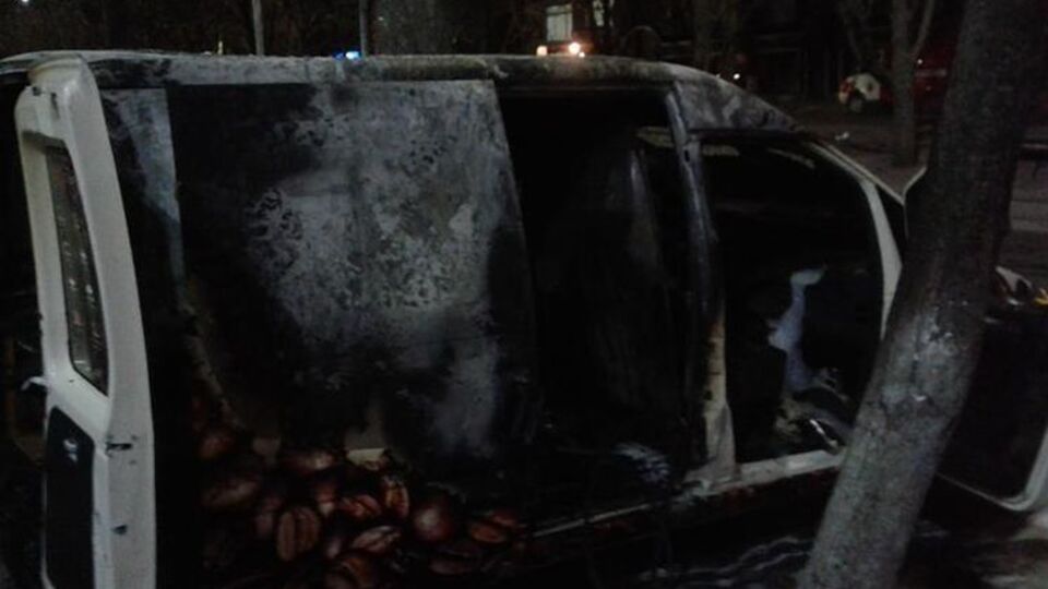 В результате взрыва и пожара никто не пострадал