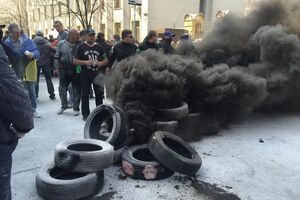 В Автомайдане заявляют о бессрочной акции на Банковой