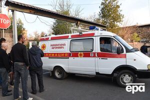 Раненых армянских военных эвакуируют в госпиталь в Ереване