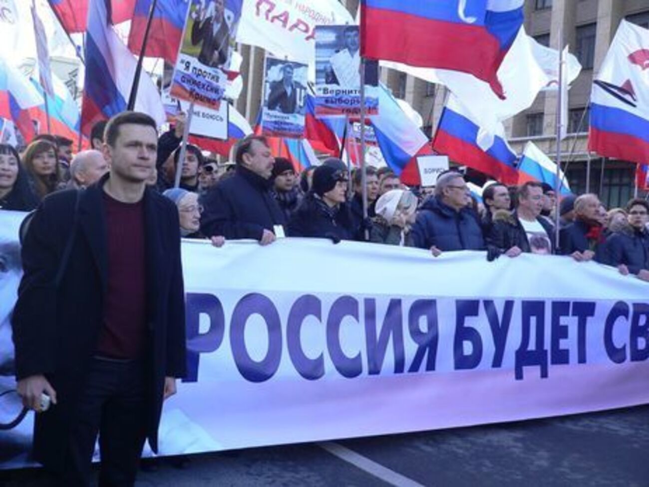 Яшин: Если Россия действительно беременна революцией, Путин совершает классическую ошибку диктаторов