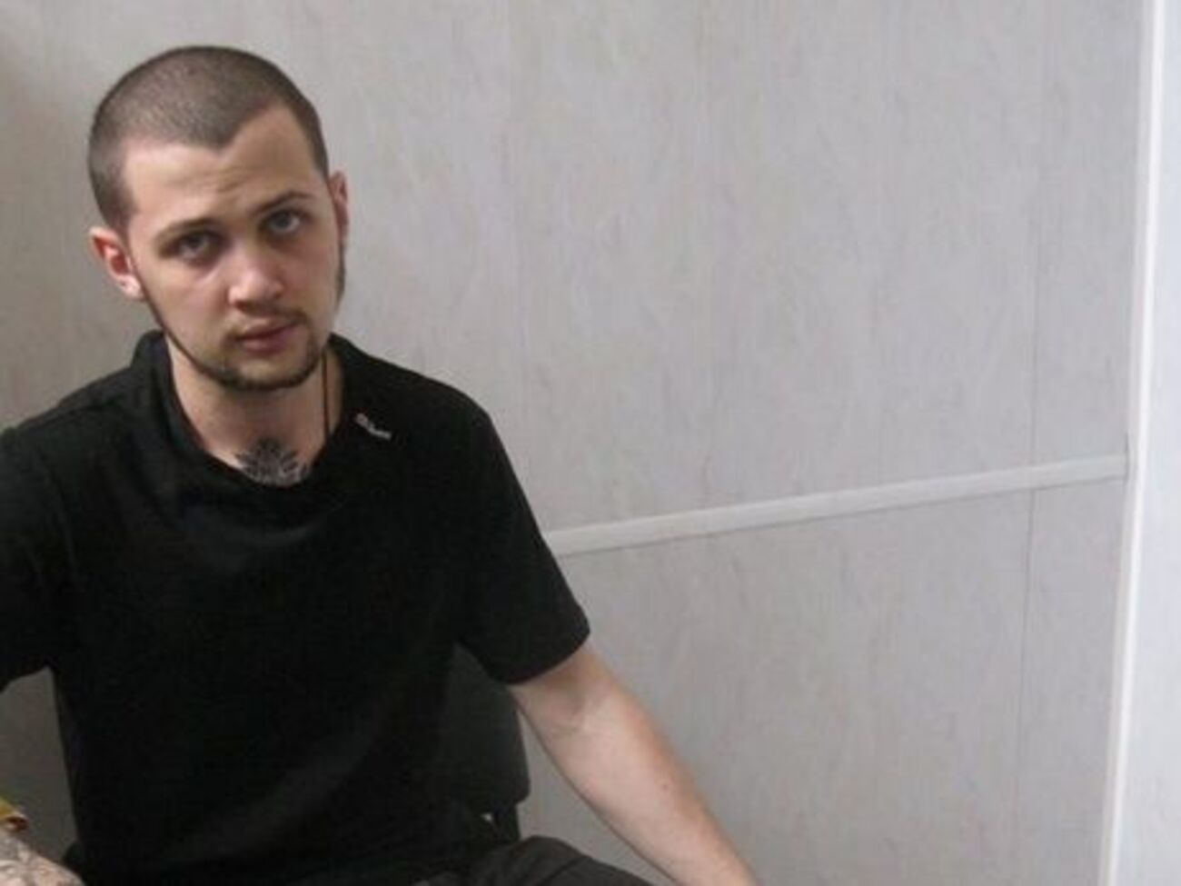 Афанасьев записал заявление, в котором он утверждает, что является гражданином Украины, а все попытки навязать ему российский паспорт делаются против его воли