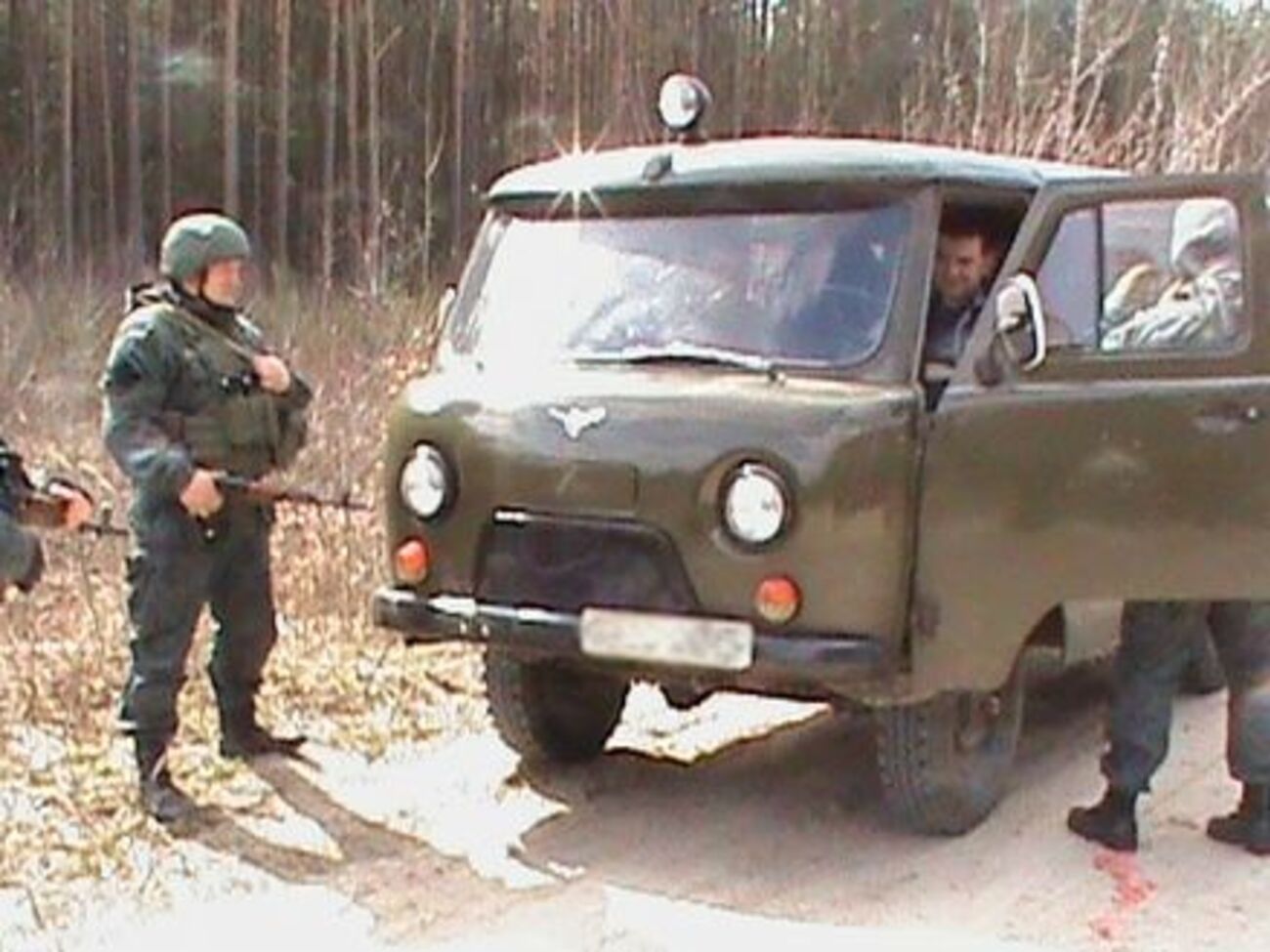 Нацгвардия заблокировала район, в котором велась незаконная добыча янтаря