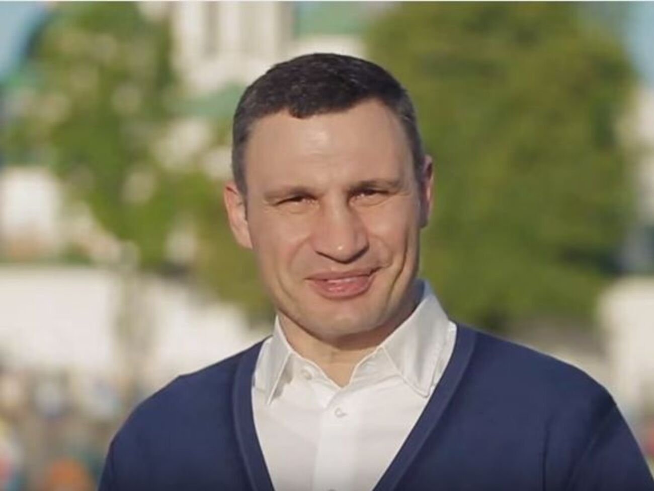 Кличко пожелал украинцам мира, семейного уюта, светлых мыслей и достойных поступков, а также веры